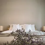 Wellhome