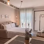 Wellhome Premium With Private Terrace & Garden Asti