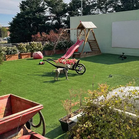 Wellhome Premium With Private Terrace & Garden Feriehus *